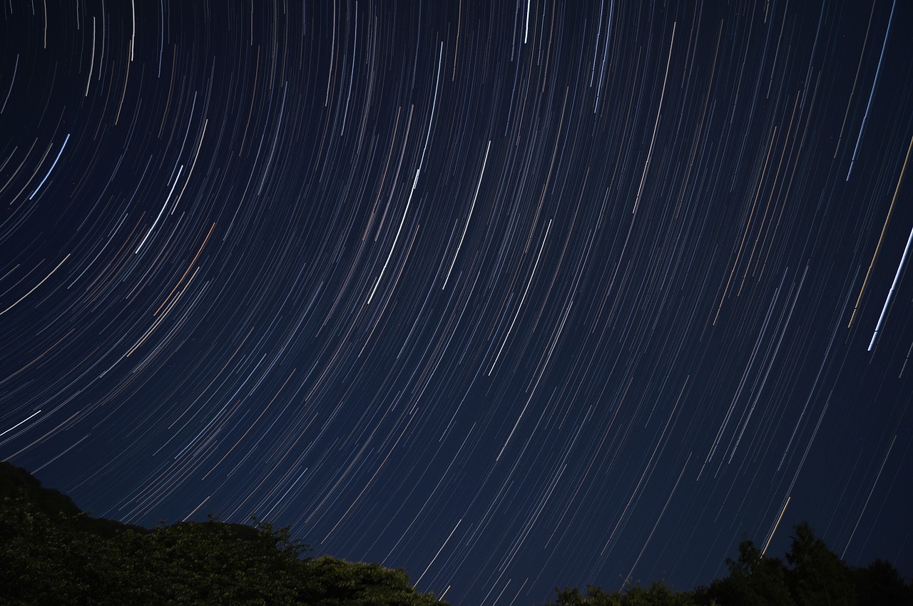 star stars trajectory night free photo