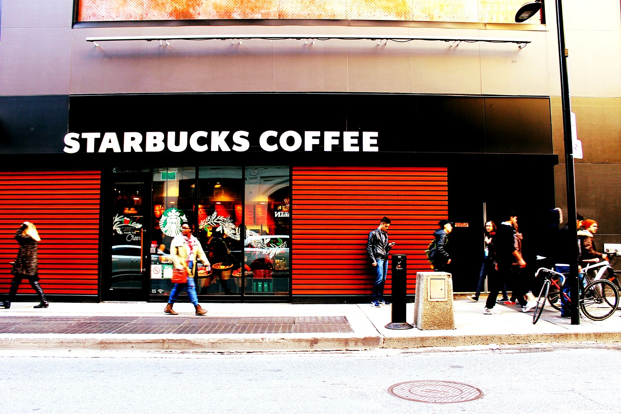 starbucks shop people free photo