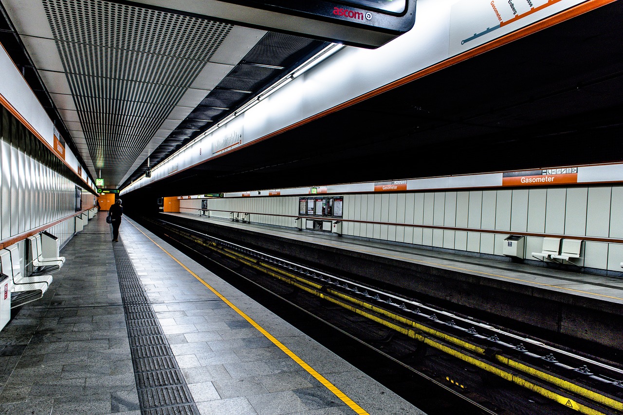 station metro underground free photo