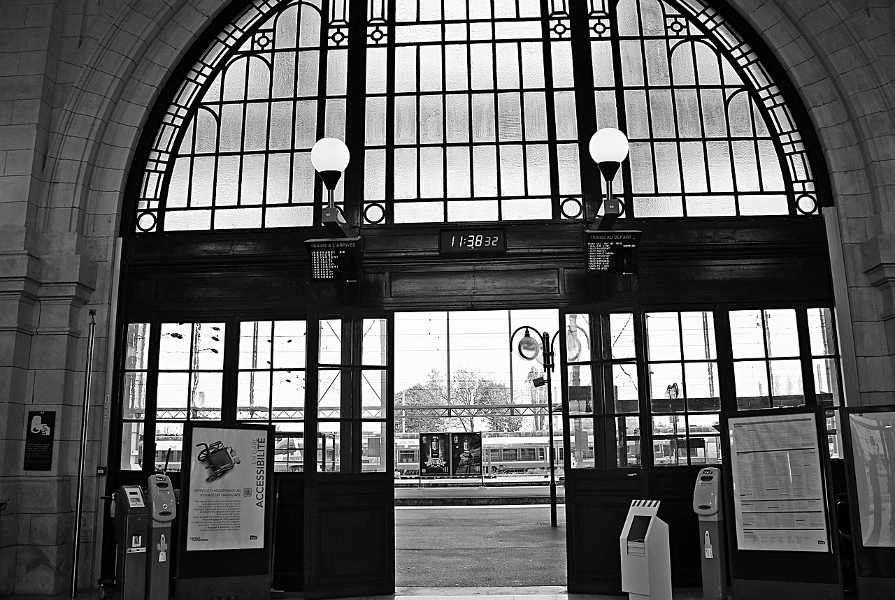 station sncf travel free photo