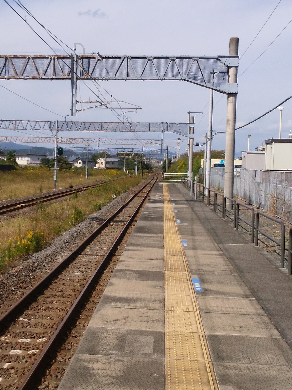 station track platform free photo