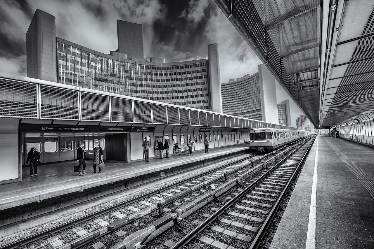 station metro underground free photo