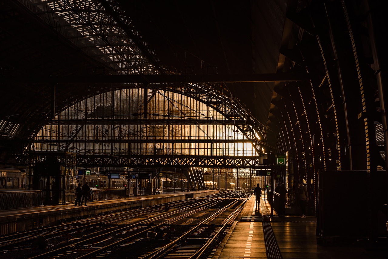 station tracks rail free photo