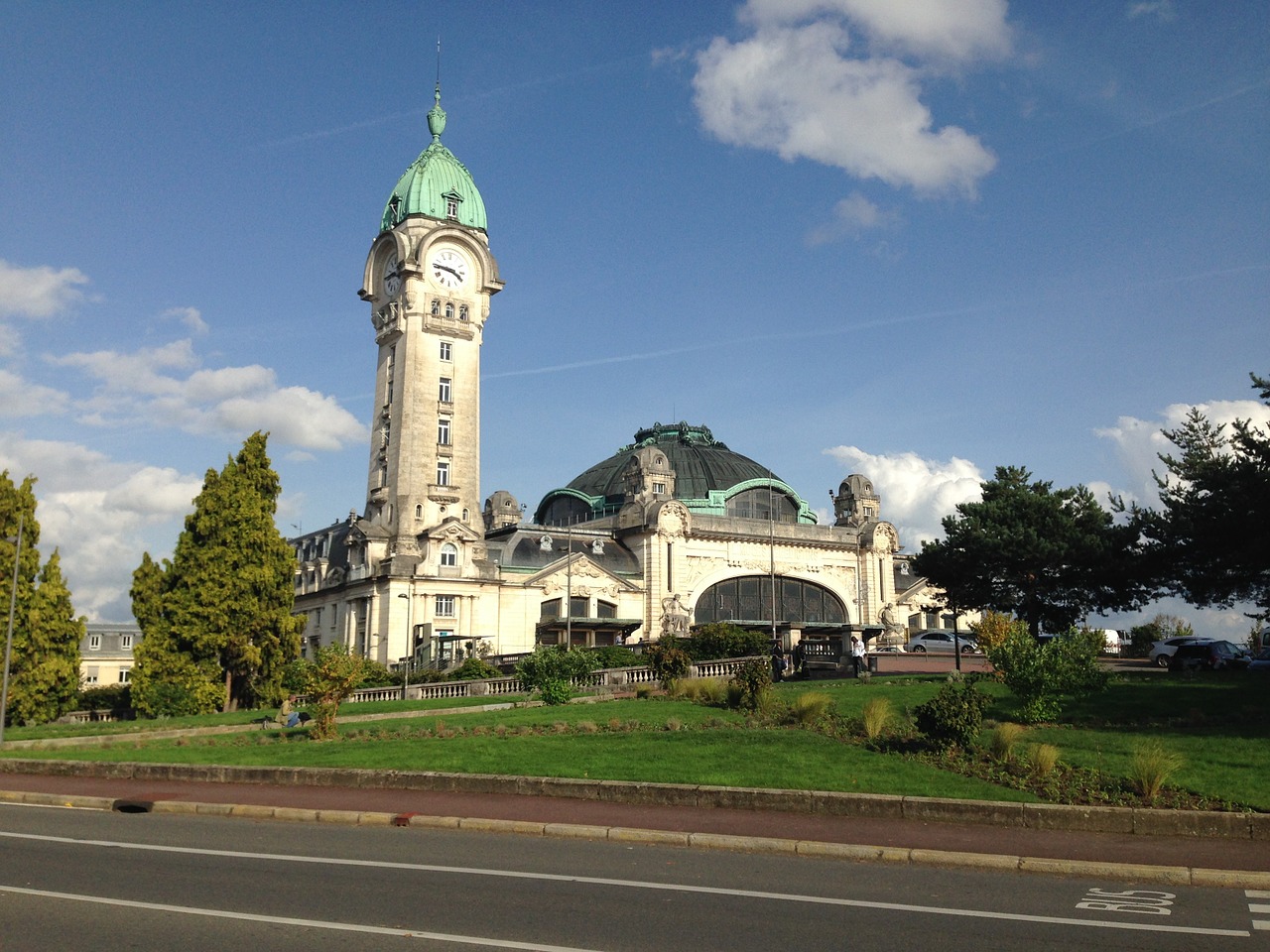 station limoges day free photo