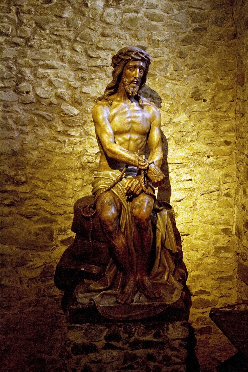 statue christ basilica of the holy blood free photo