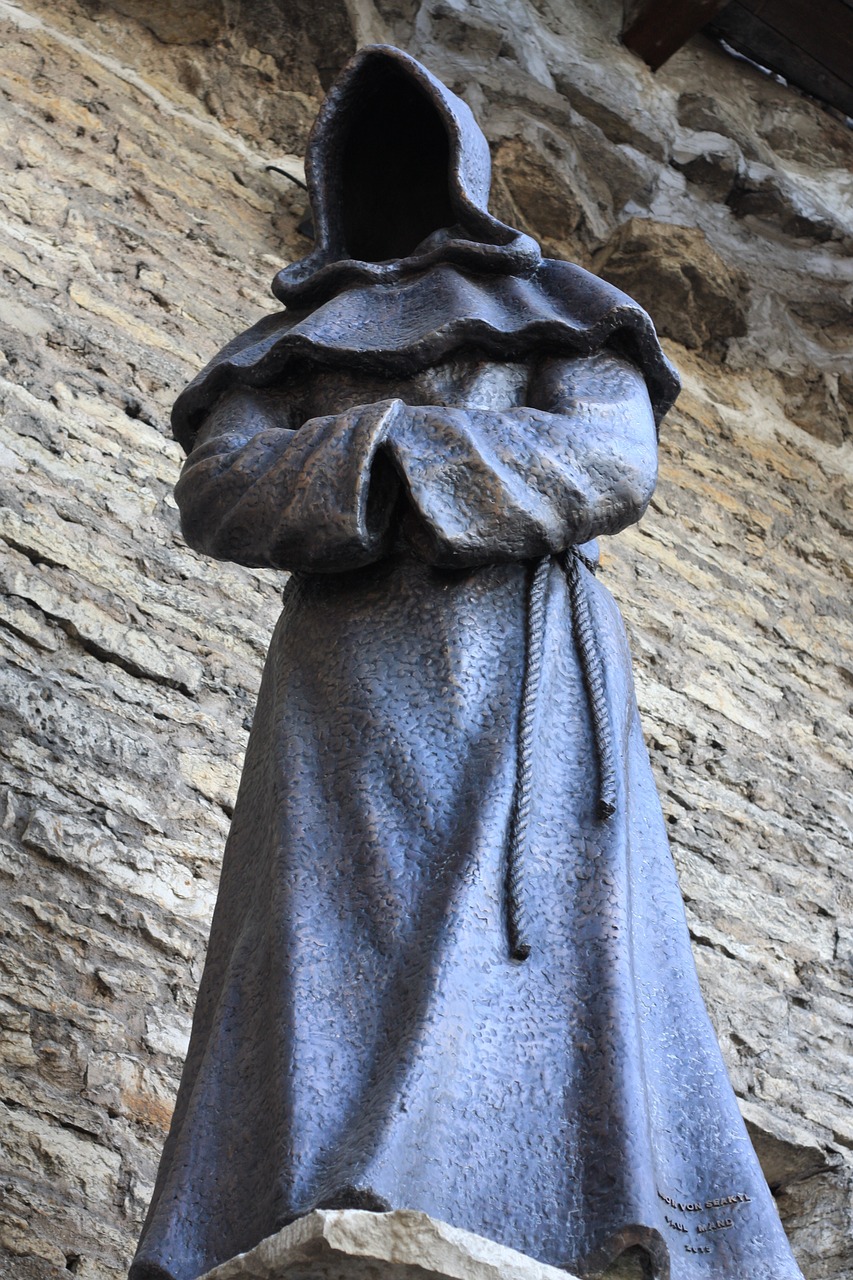 statue monk religion free photo