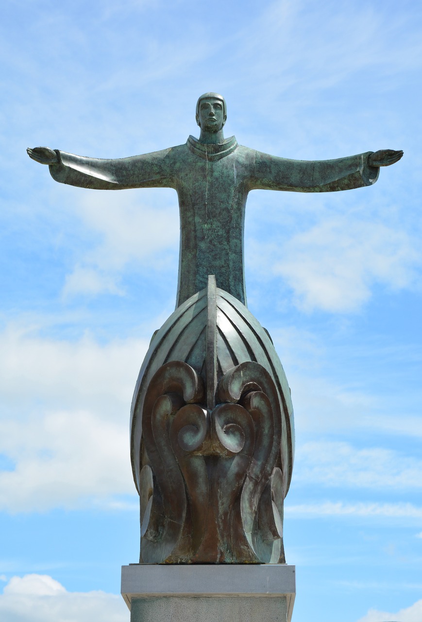 statue ireland bantry free photo