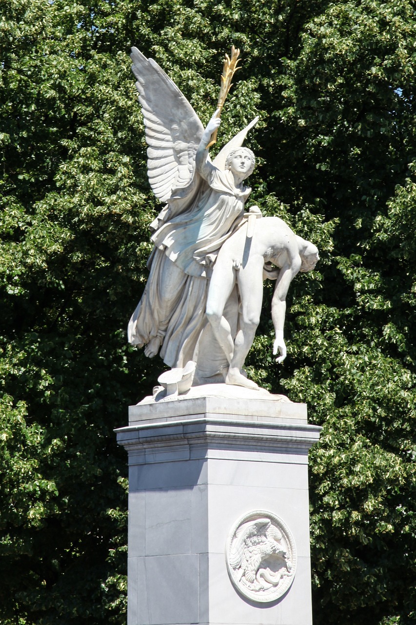 statue angel sculpture free photo