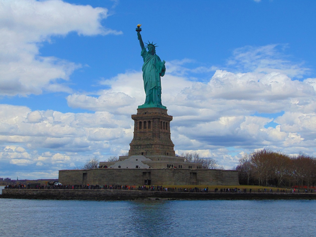 statue liberty freedom free photo