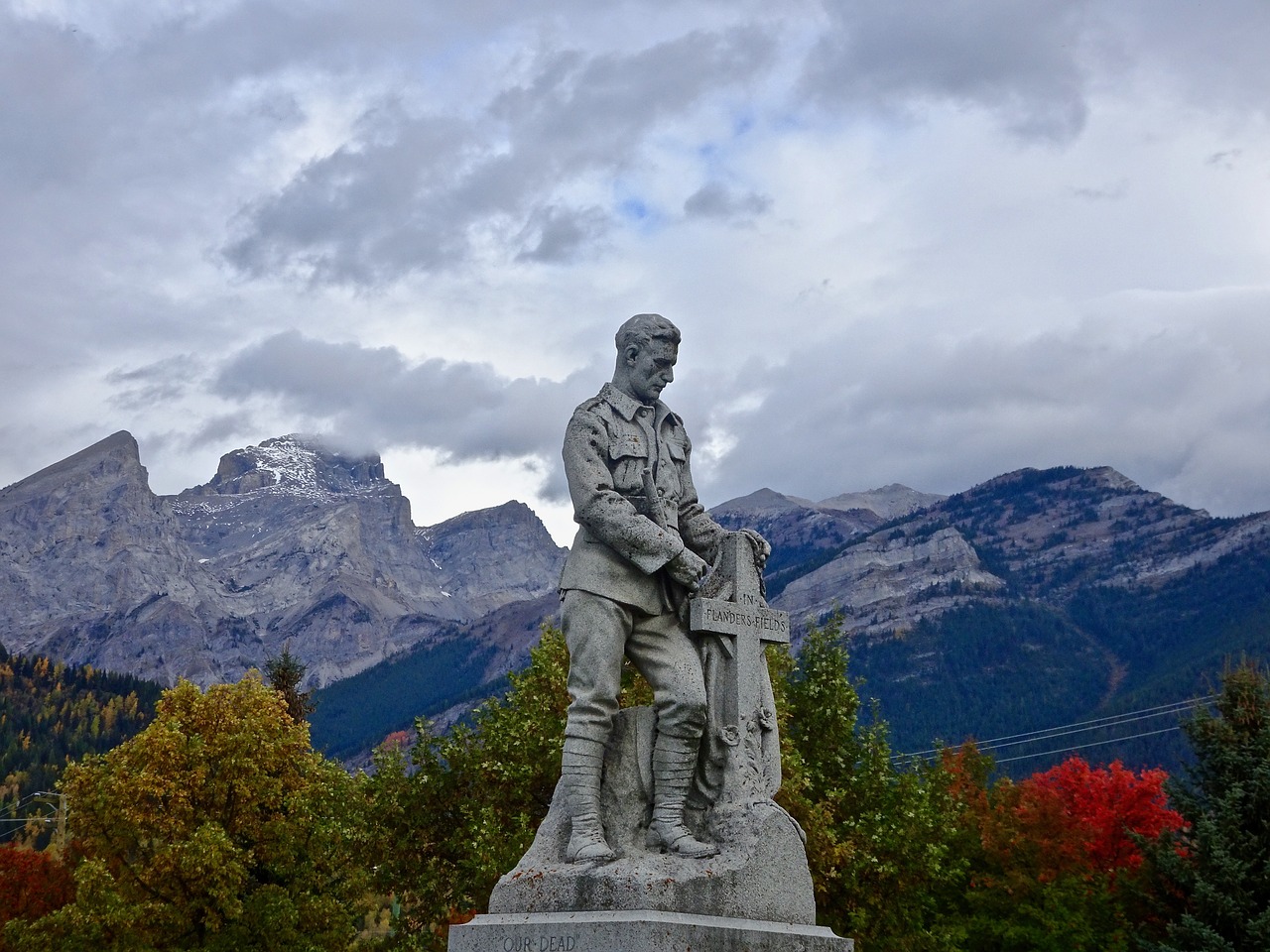 statue sculpture memorial free photo