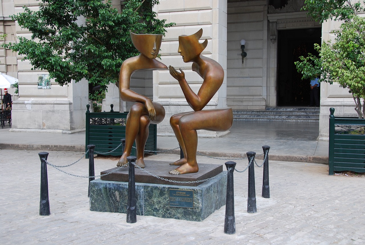 statue illusion cuba free photo
