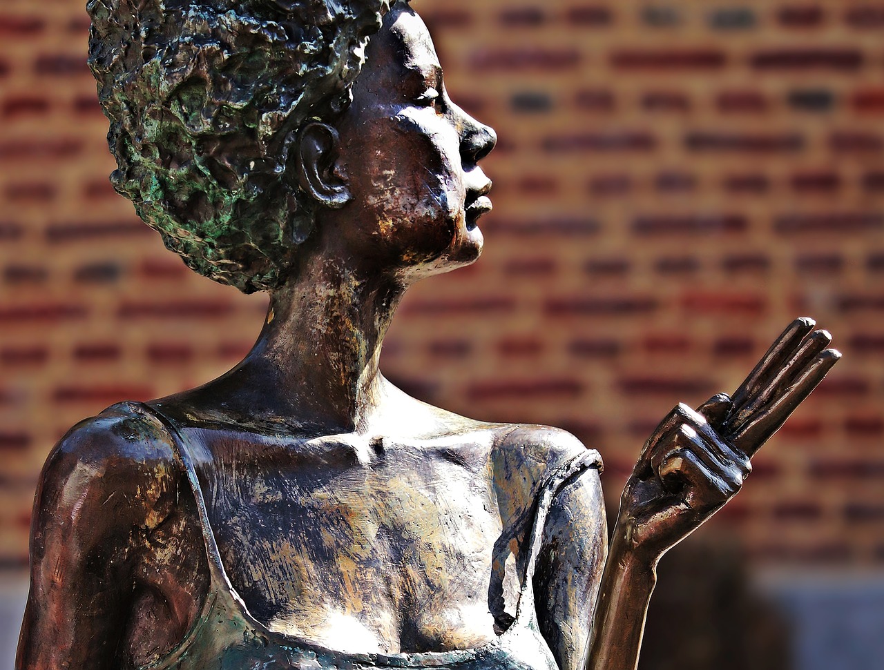statue sculpture woman free photo