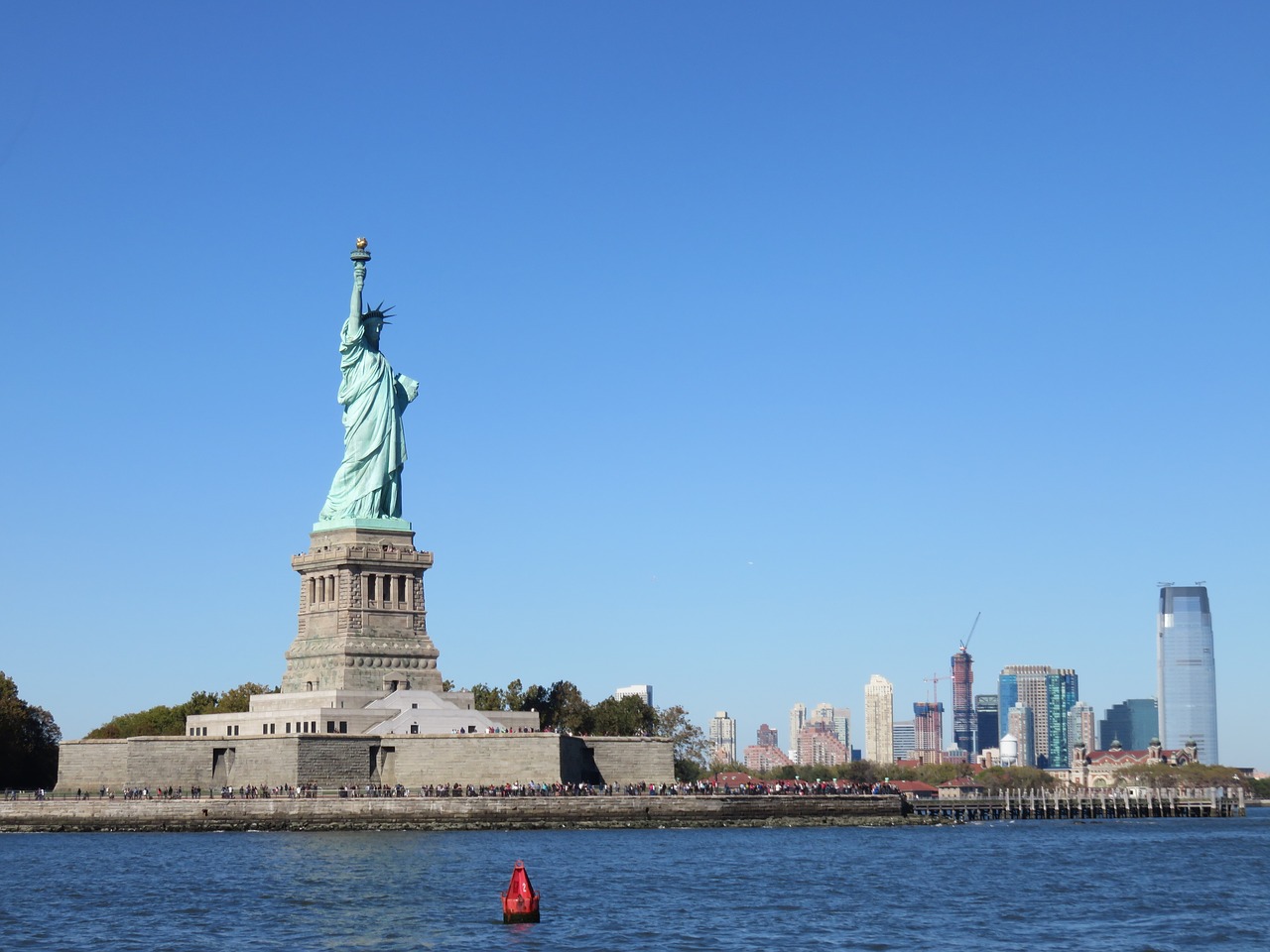 statue liberty freedom free photo