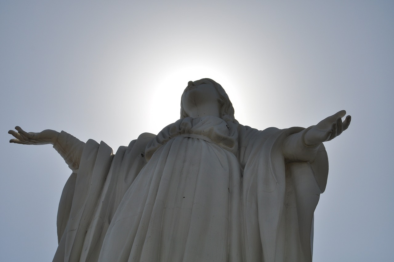 statue santiago de chile landmark free photo