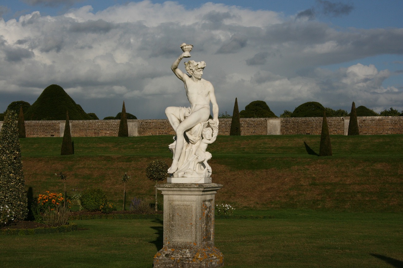 statue white garden free photo