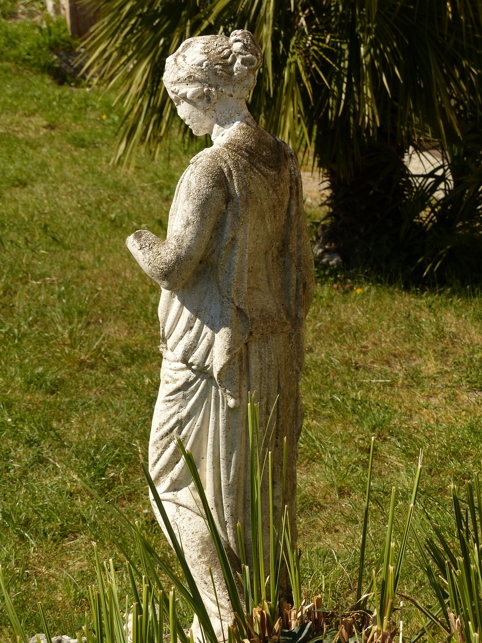 statue garden figure free photo
