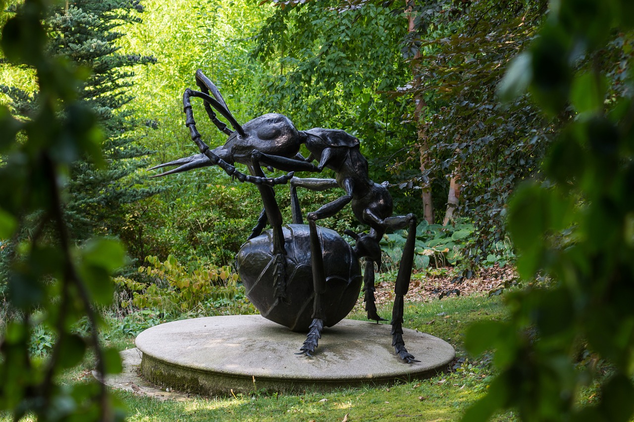 statue  ant  nature free photo