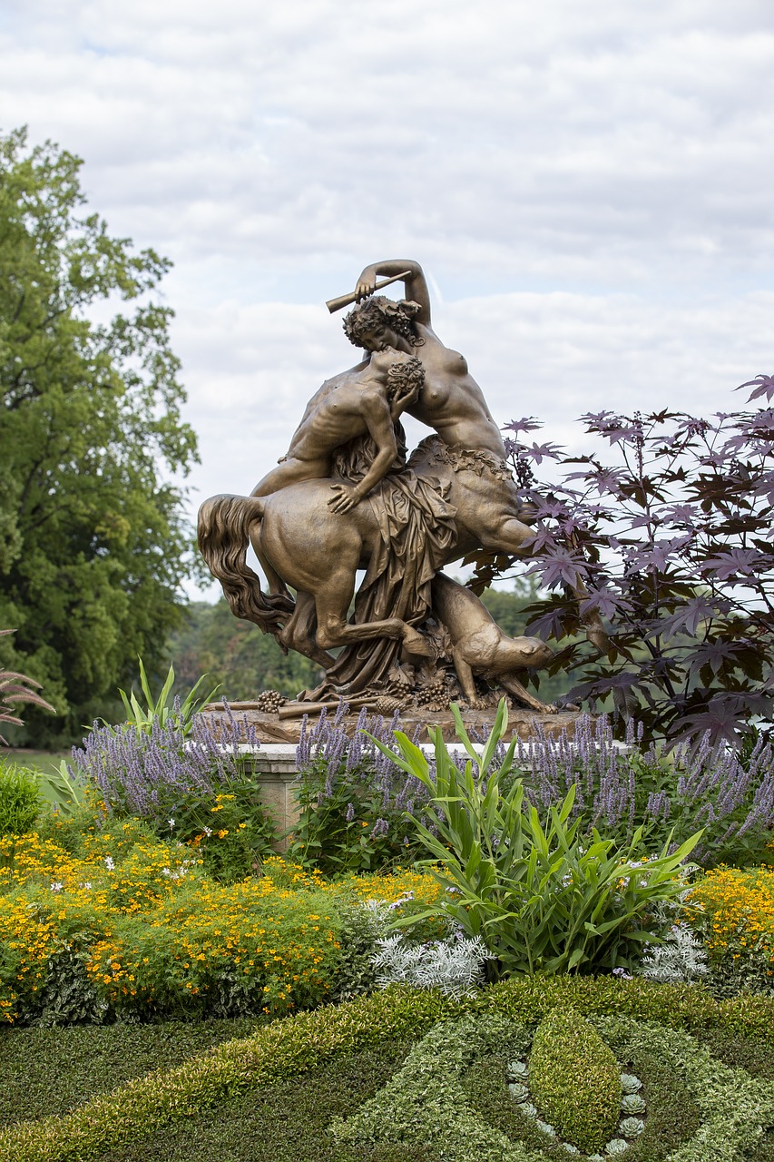 statue  lyon  park of the golden head free photo