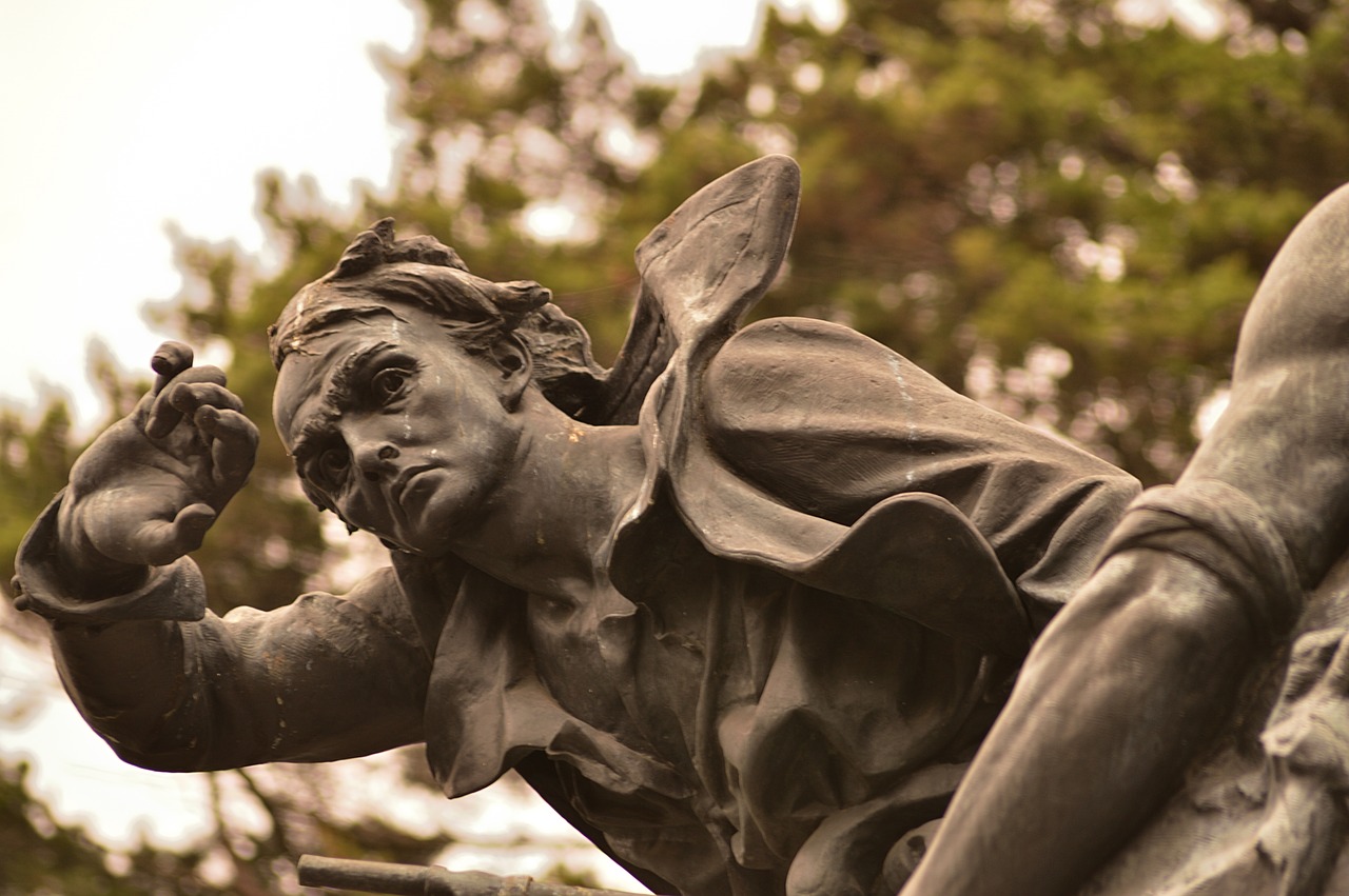 statue  monument  costa rica free photo