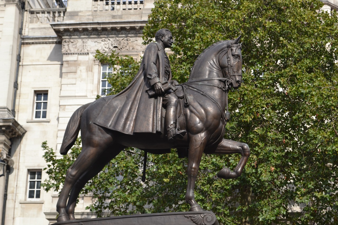statue equestrian london free photo