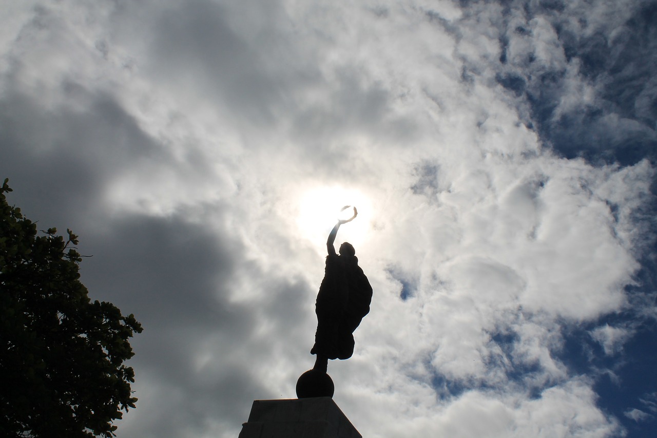 statue sky san juan free photo