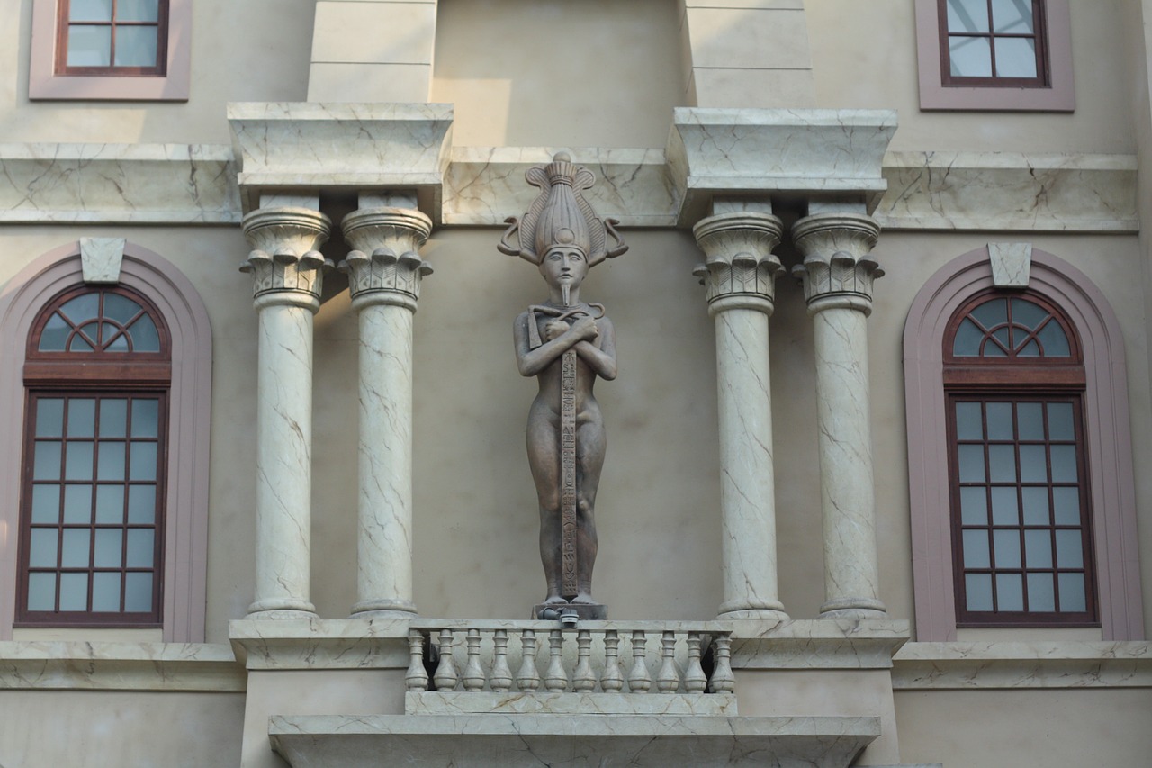 statue cathedral building free photo