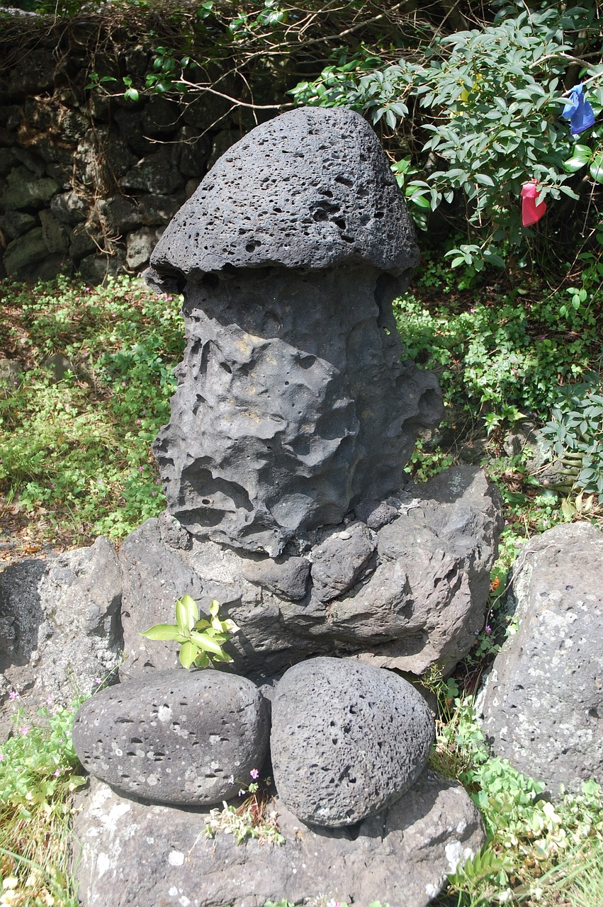 statue fertility jeju free photo