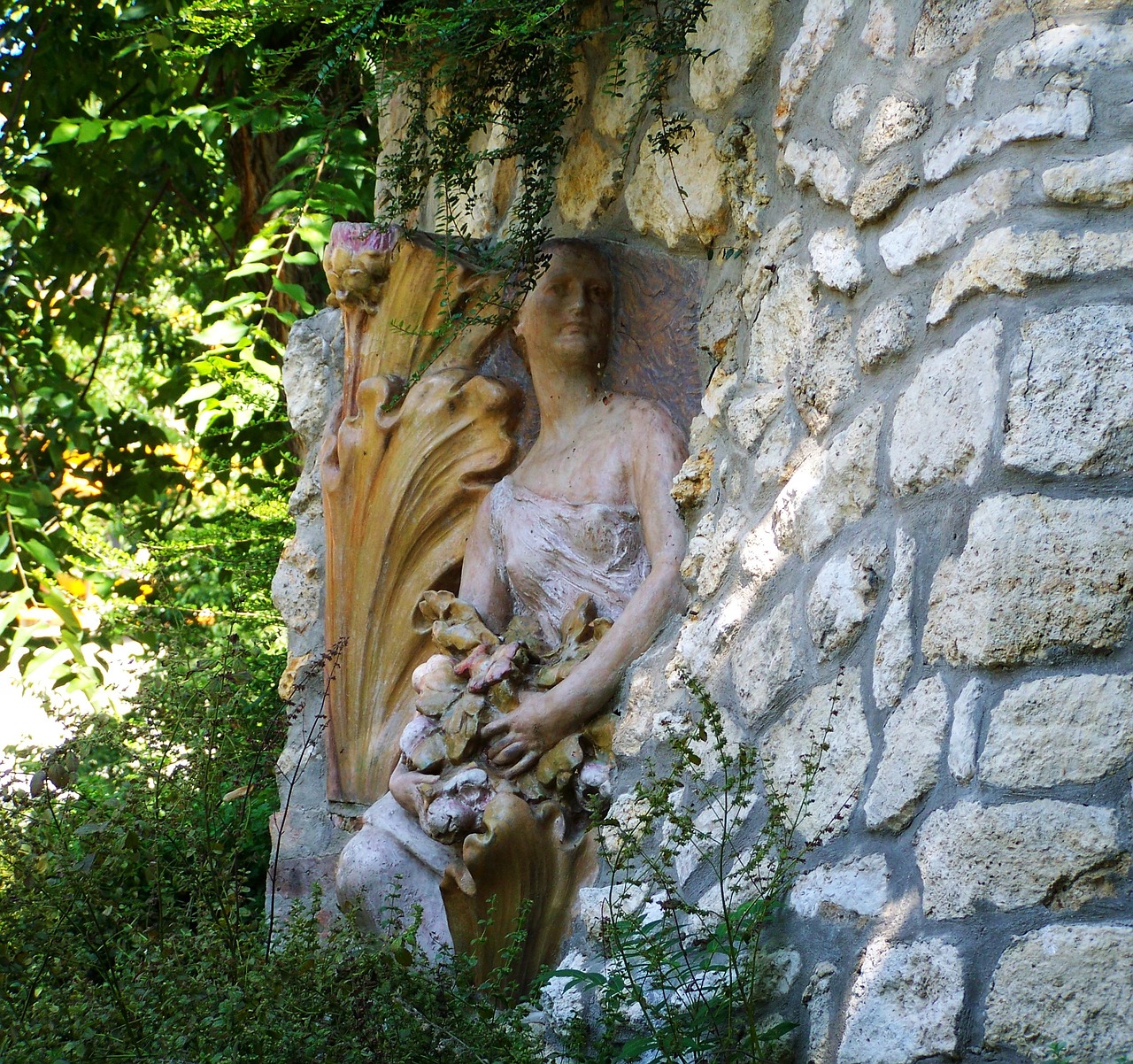 statue female figure zsolnay cultural quarter free photo
