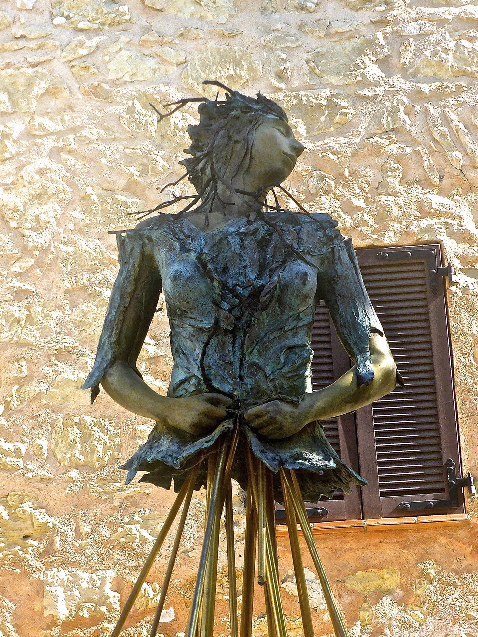 statue metal sculpture free photo