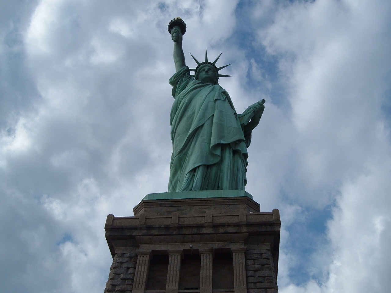 statue of liberty nyc statue free photo