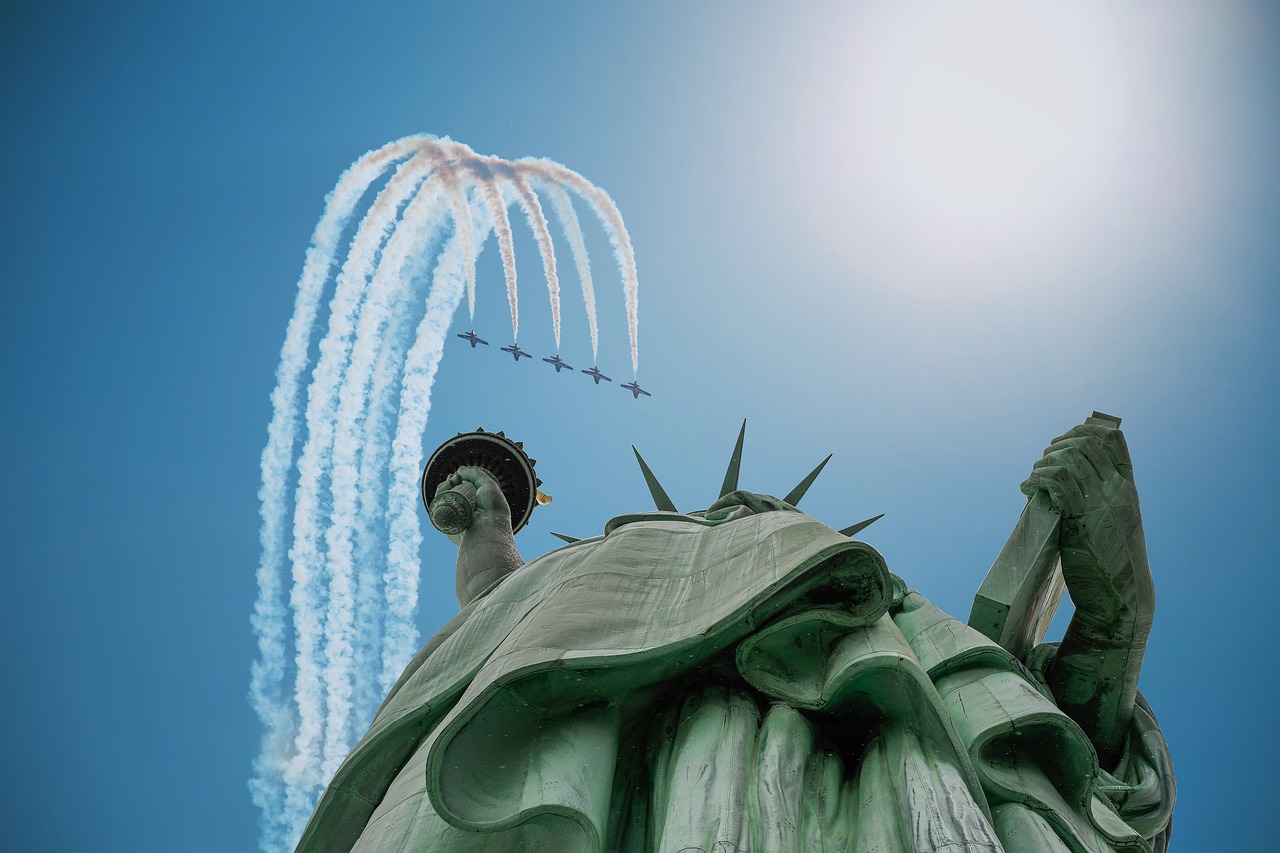 statue of liberty planes jets free photo