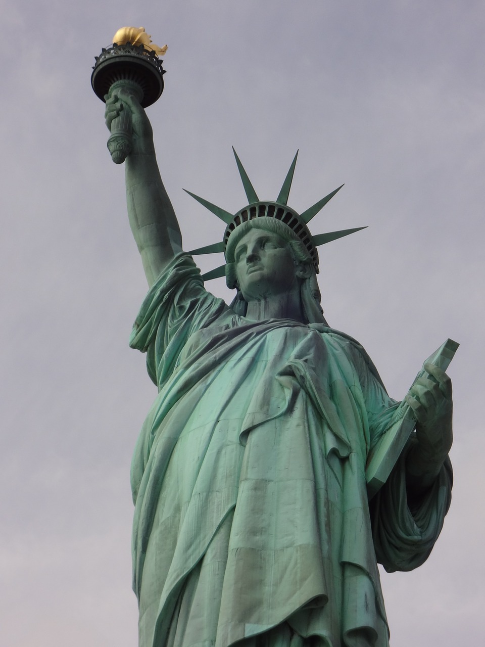 statue of liberty new york manhattan free photo