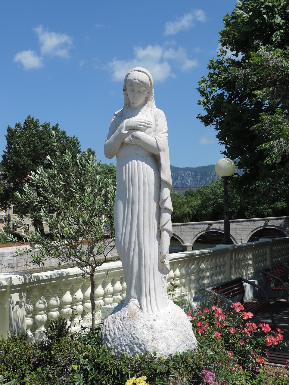statue of mary croatia garden free photo