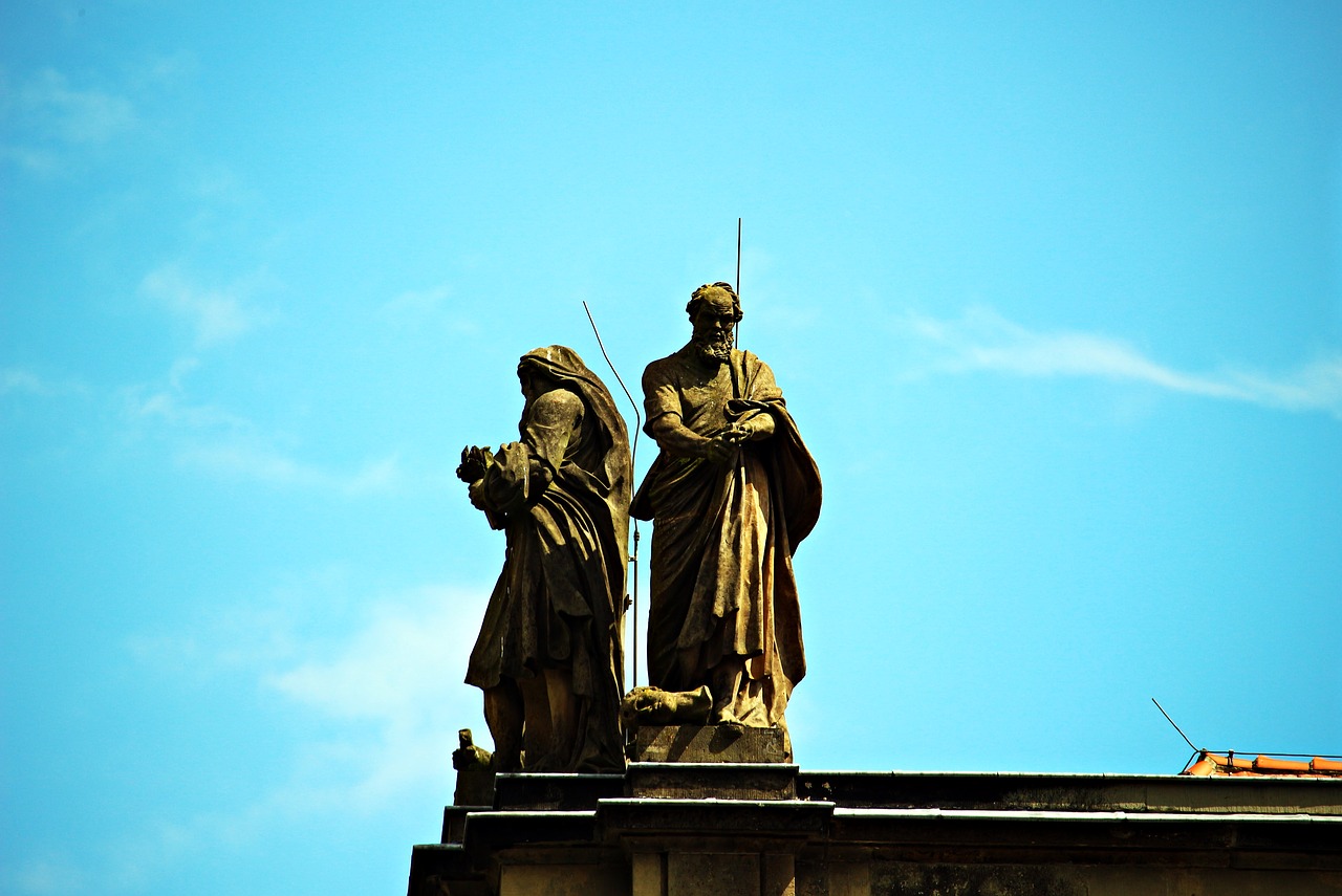 statues ludwigslust-parchim castle free photo