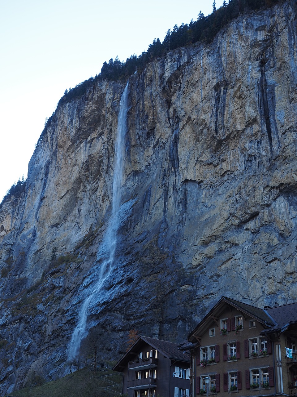 staubbachfall waterfall free-fall free photo