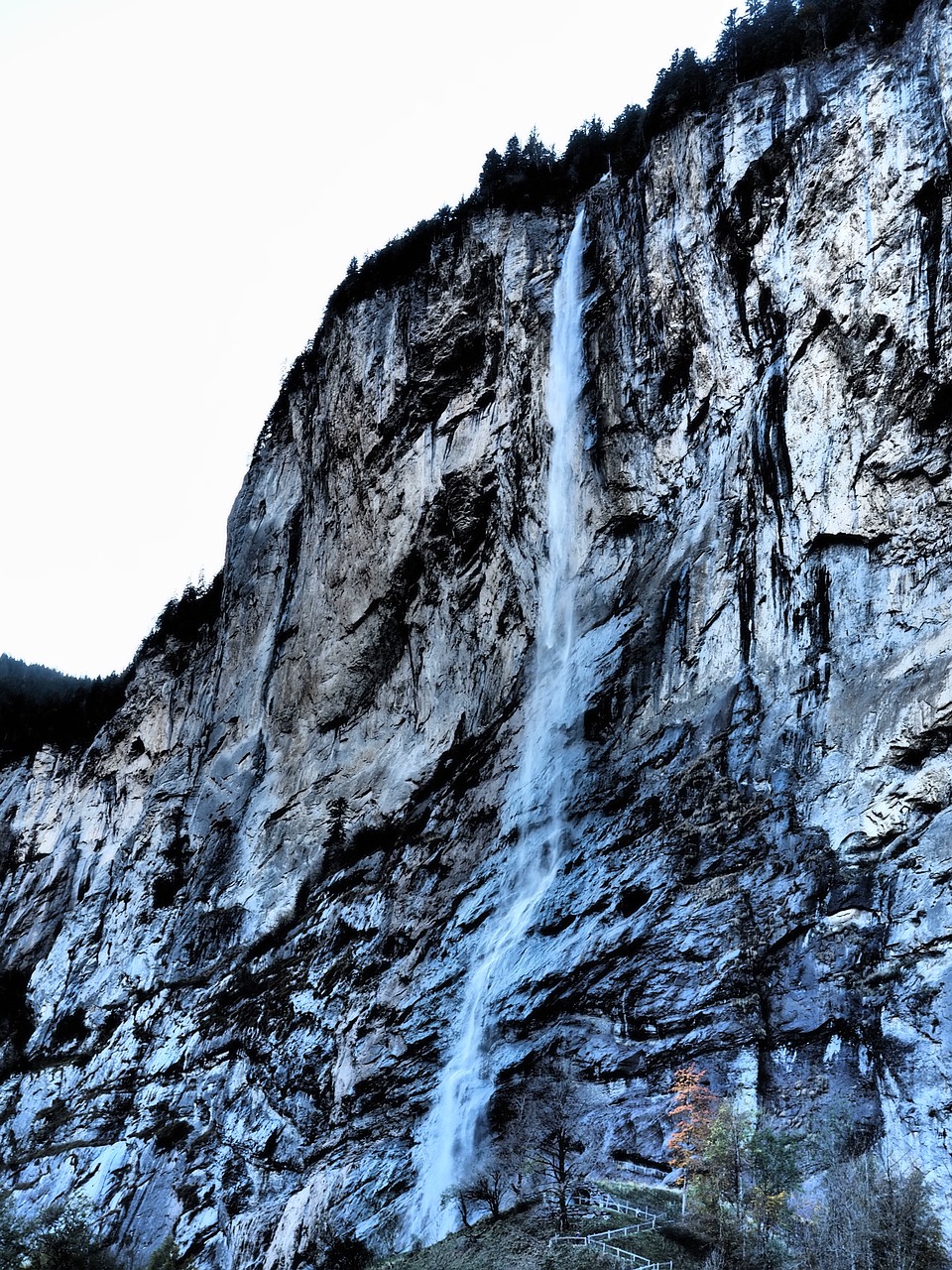 staubbachfall waterfall free-fall free photo