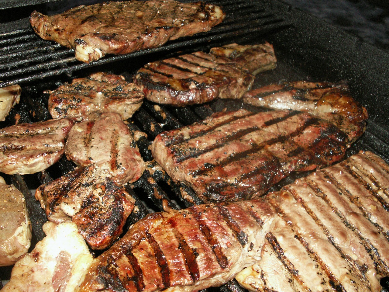 steaks beef grilling free photo