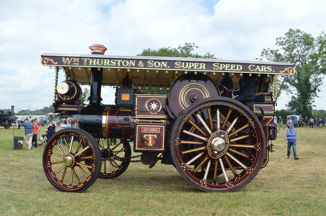 steam engine traction engine free photo