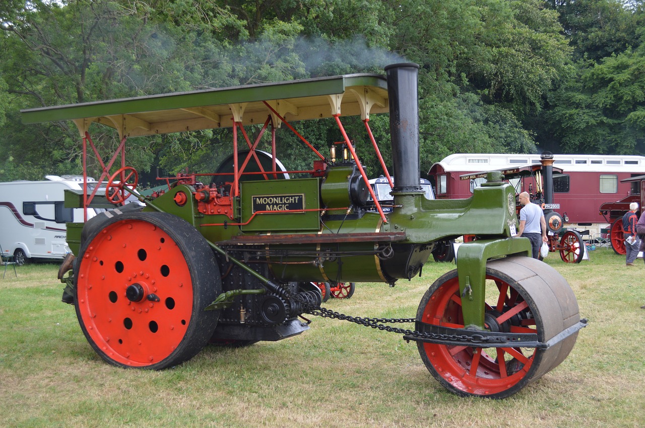 steam engine traction engine free photo