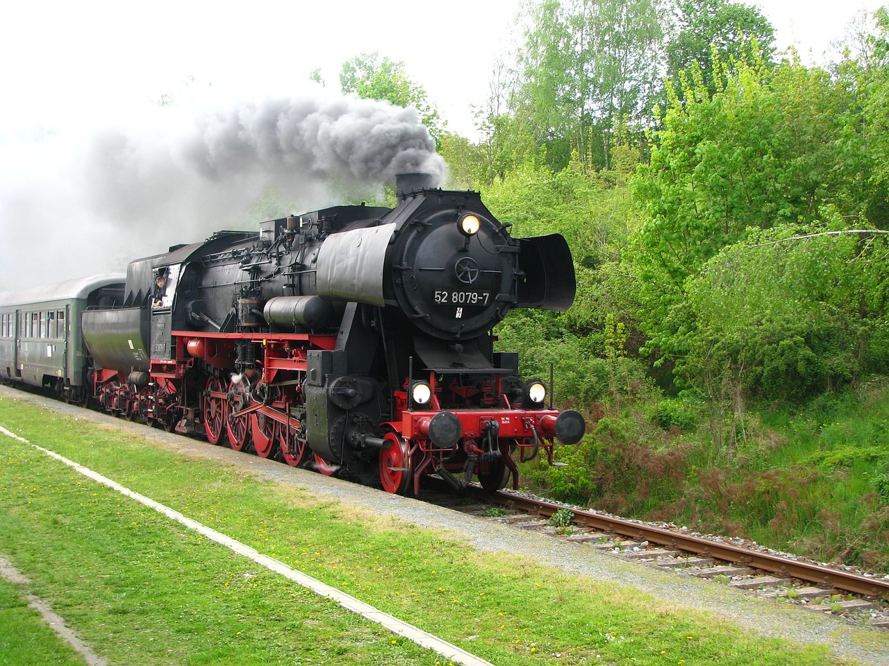 steam locomotive baureihe 52 br52 free photo