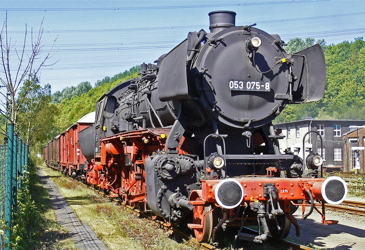 steam locomotive museum exhibit free photo
