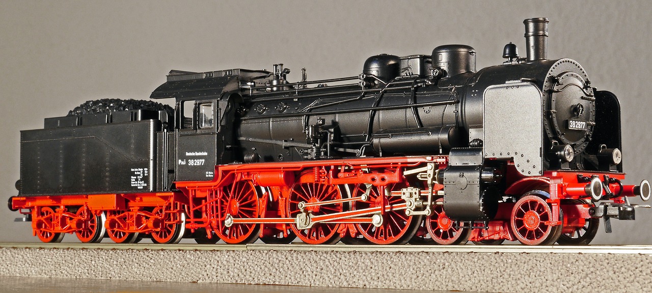 steam locomotive  person locomotive  model free photo