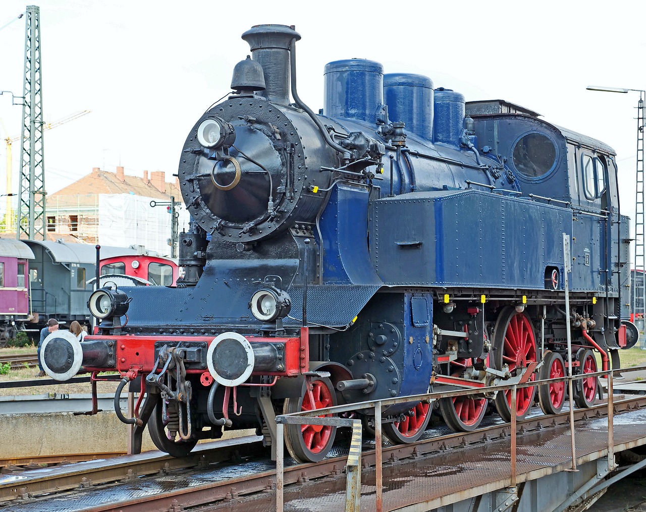 steam locomotive  a museum exhibit  the bavarian railway museum free photo