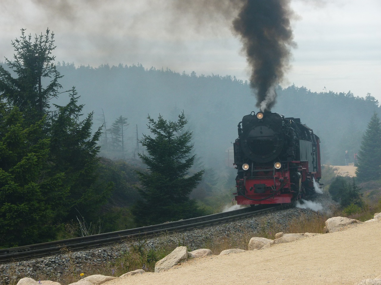 steam locomotive railway seemed free photo