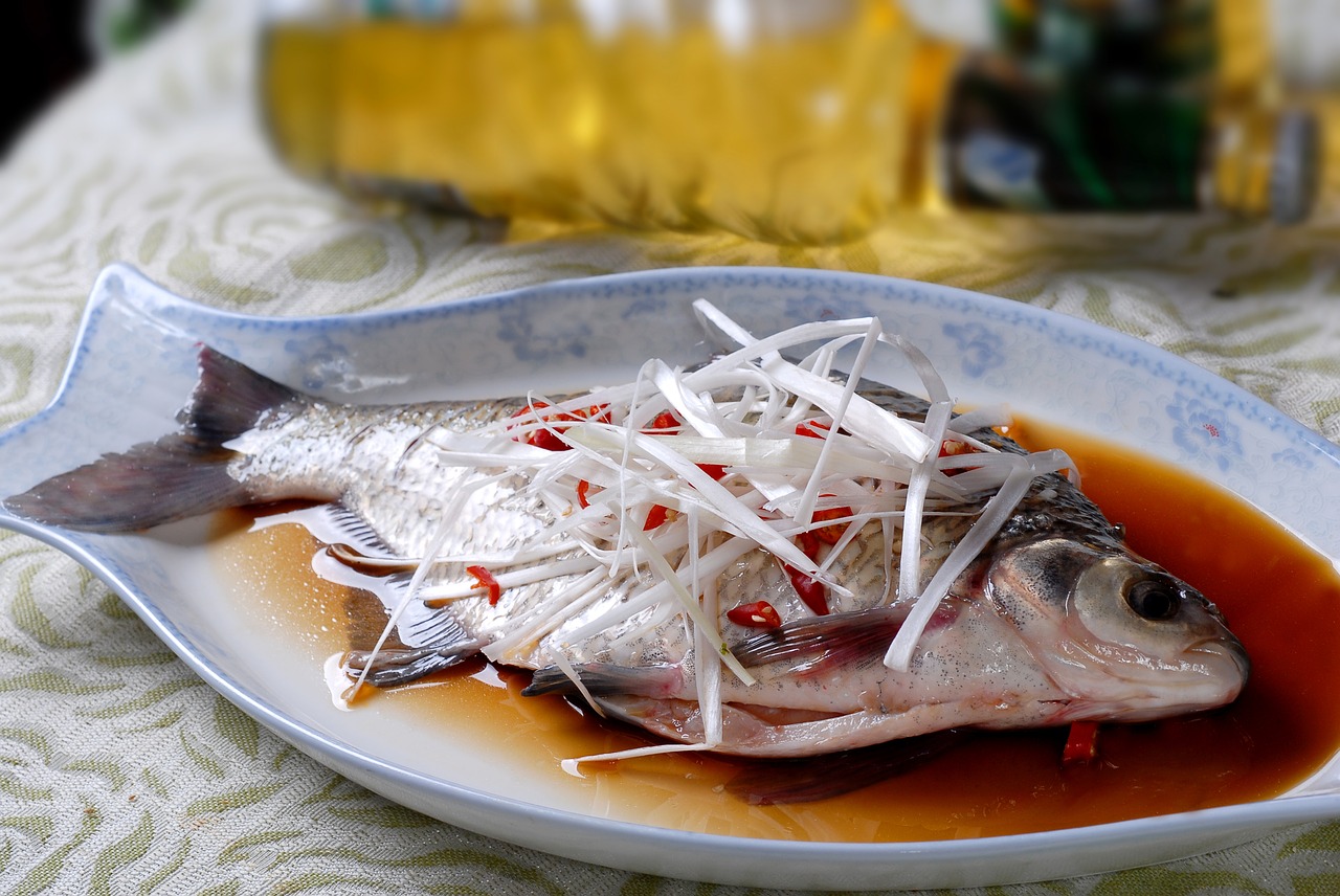 steamed fish  chinese food  perch free photo
