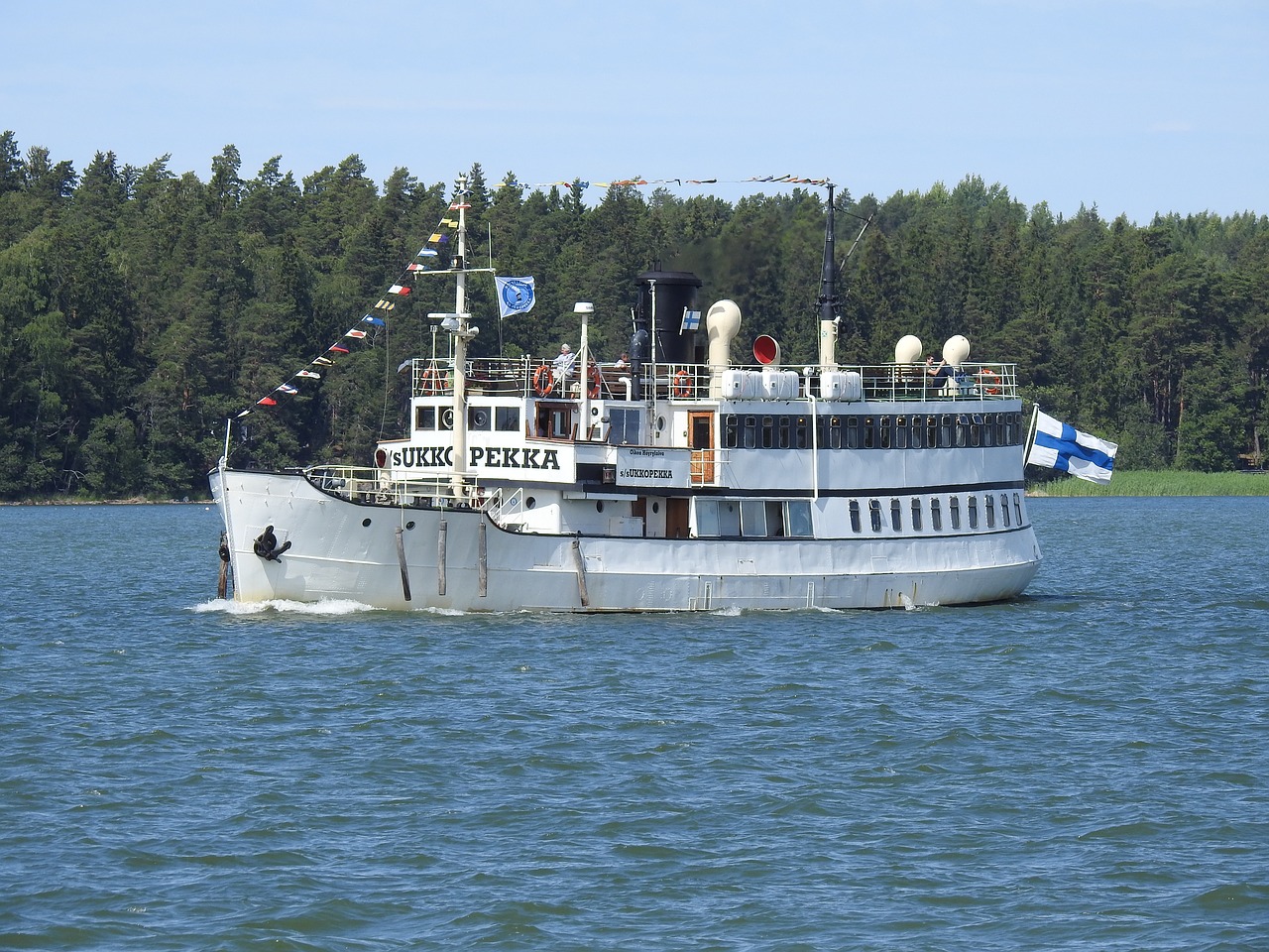 steamer  ship  water free photo