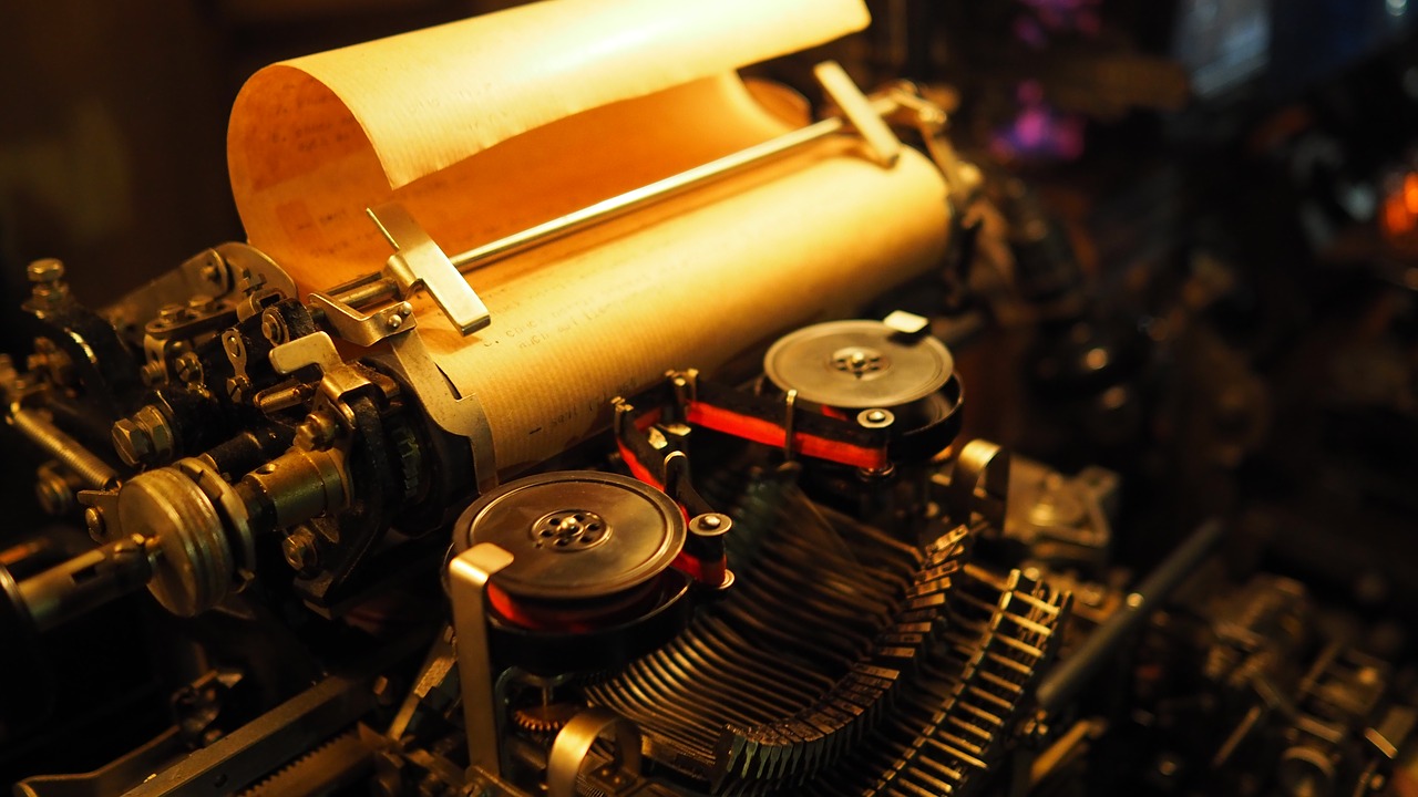 steampunk typewriter model free photo