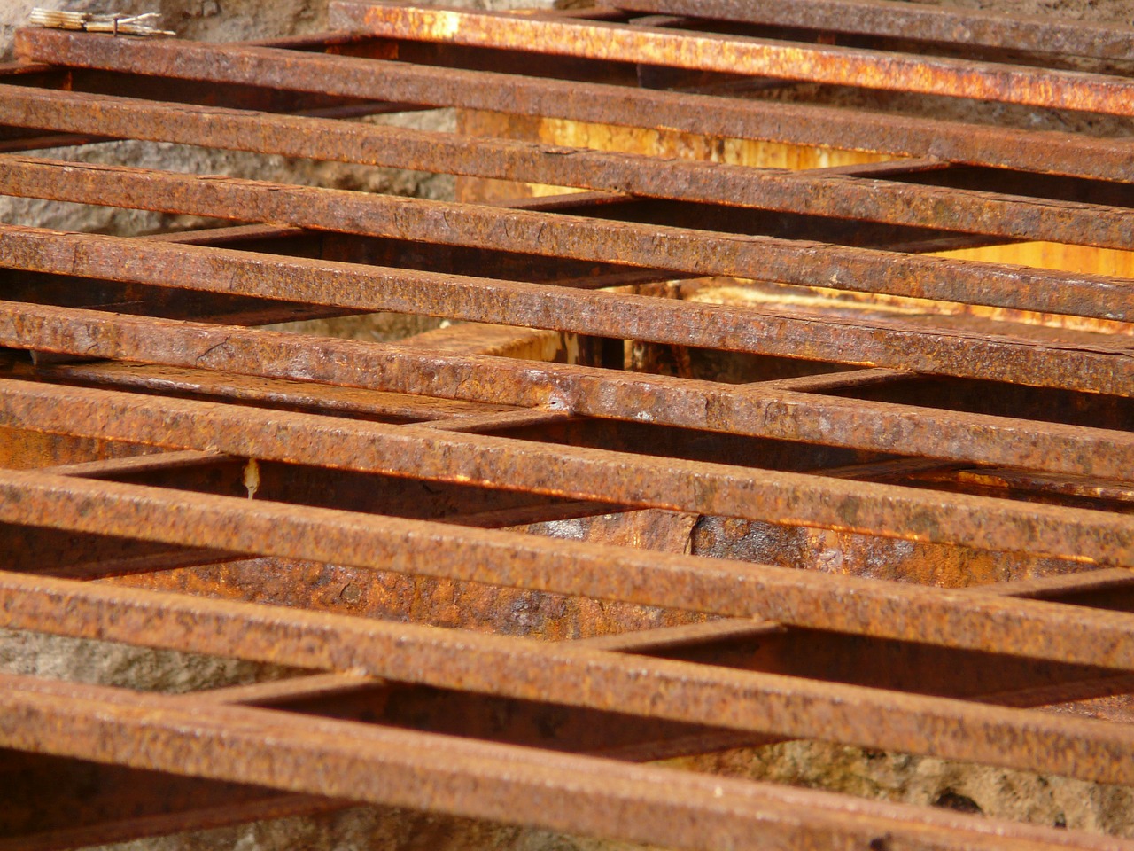 steel beams old rusty free photo