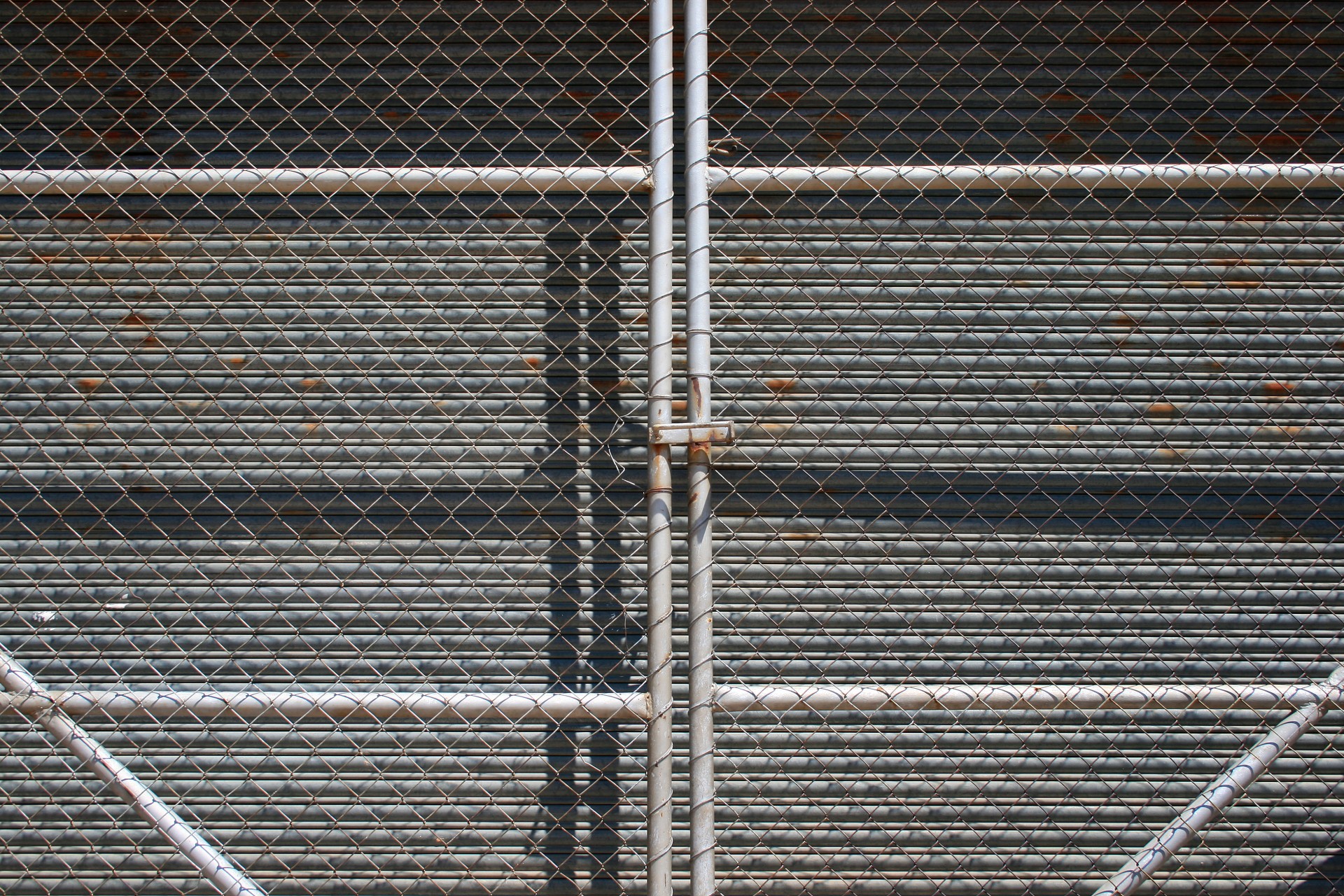 gate door steel free photo