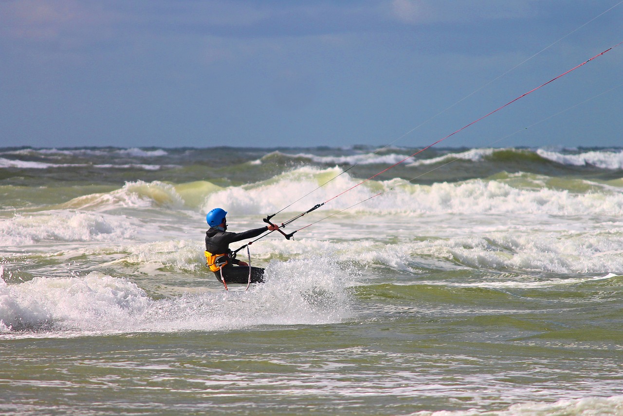 steering kite sailing kite sailors kite surfing free photo